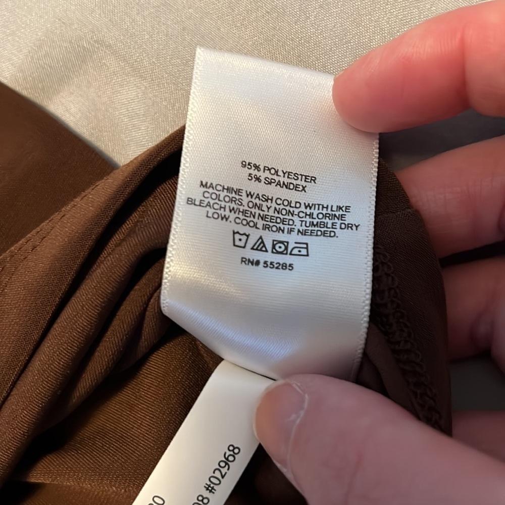 Express pleated shoulder long sleeved top, brown, size L NWT! - Picture 3 of 5